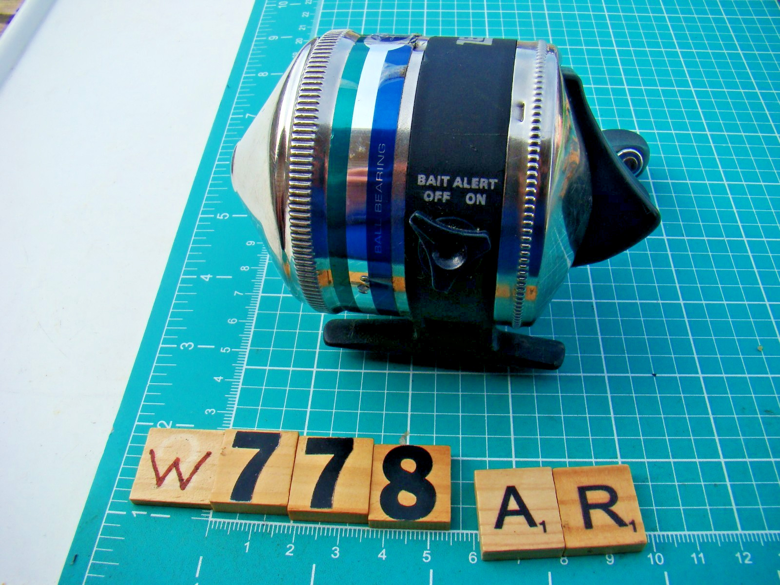 W0778 AR ZEBCO LEGACY ONE SPINCAST FISHING REEL