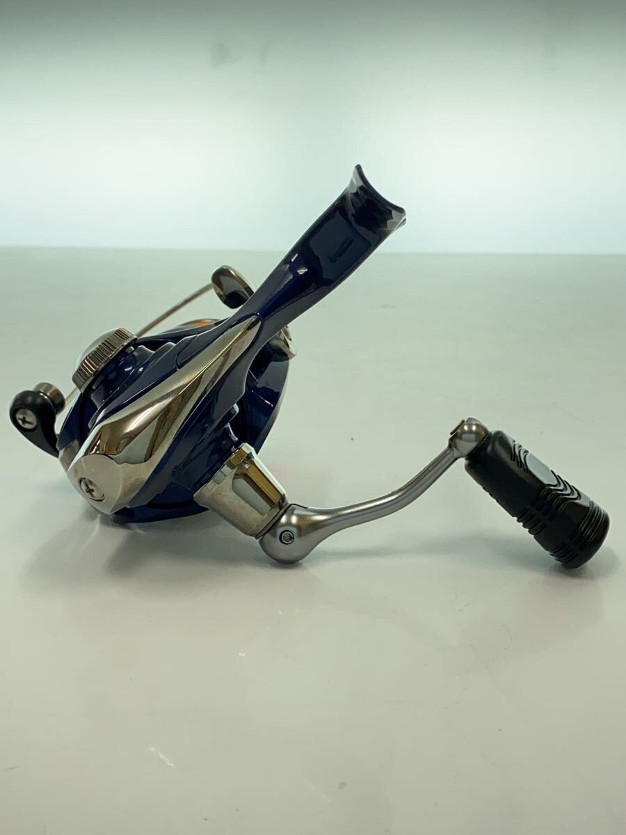 Daiwa LT2000S Spinning Reel Japan Made 7cm/2.75in Wide, Excellent Condition