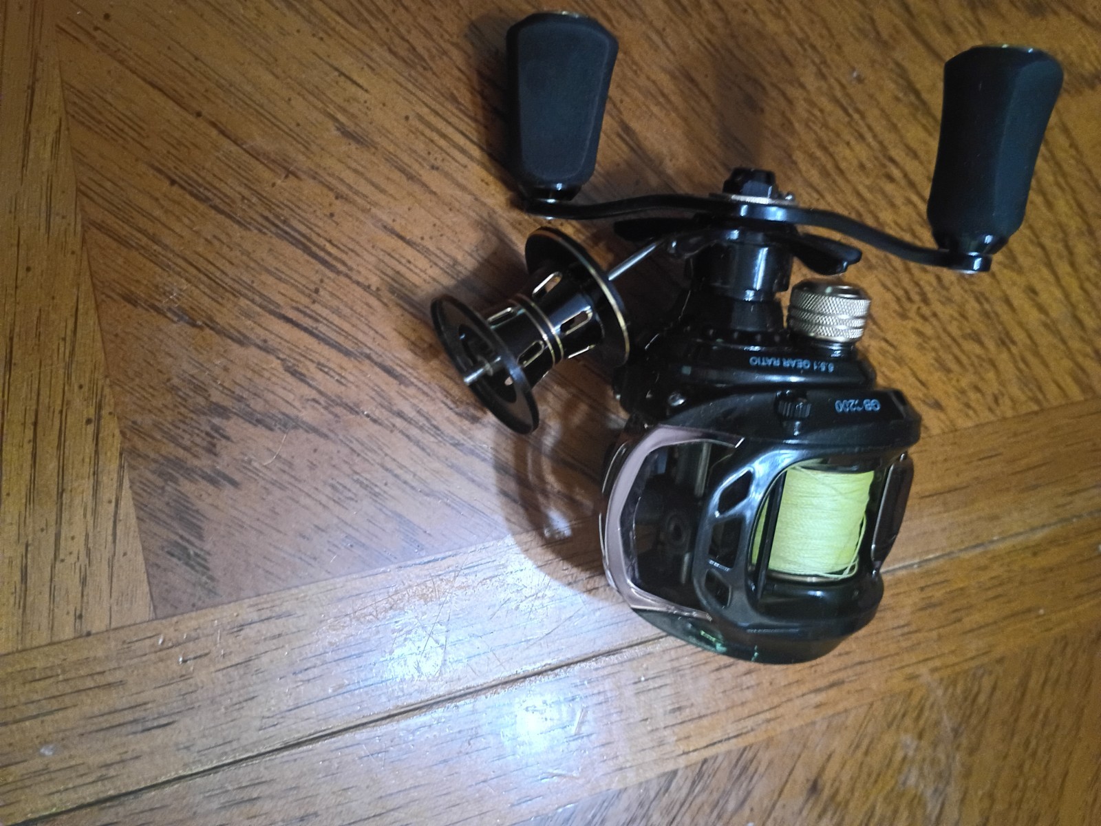 GBC 200 BFS Ultra Light Double Spool Baitcaster Reel 6+1BB 11lb drag See Descrip