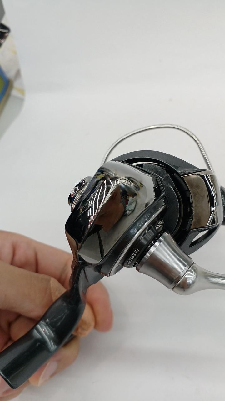 DAIWA Spinning Reel 24 LUVIAS LT2500S-H 3388945