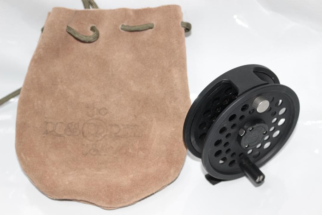 Ross Cimarron C-3 Matte Black #5-7 Fly Reel Fishing