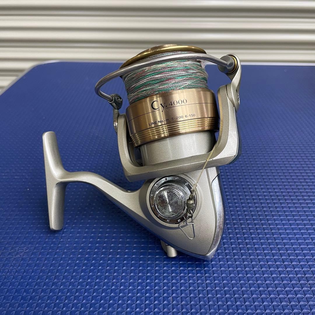Daiwa Cy-4000 Reel Used Line Included Nc NR
