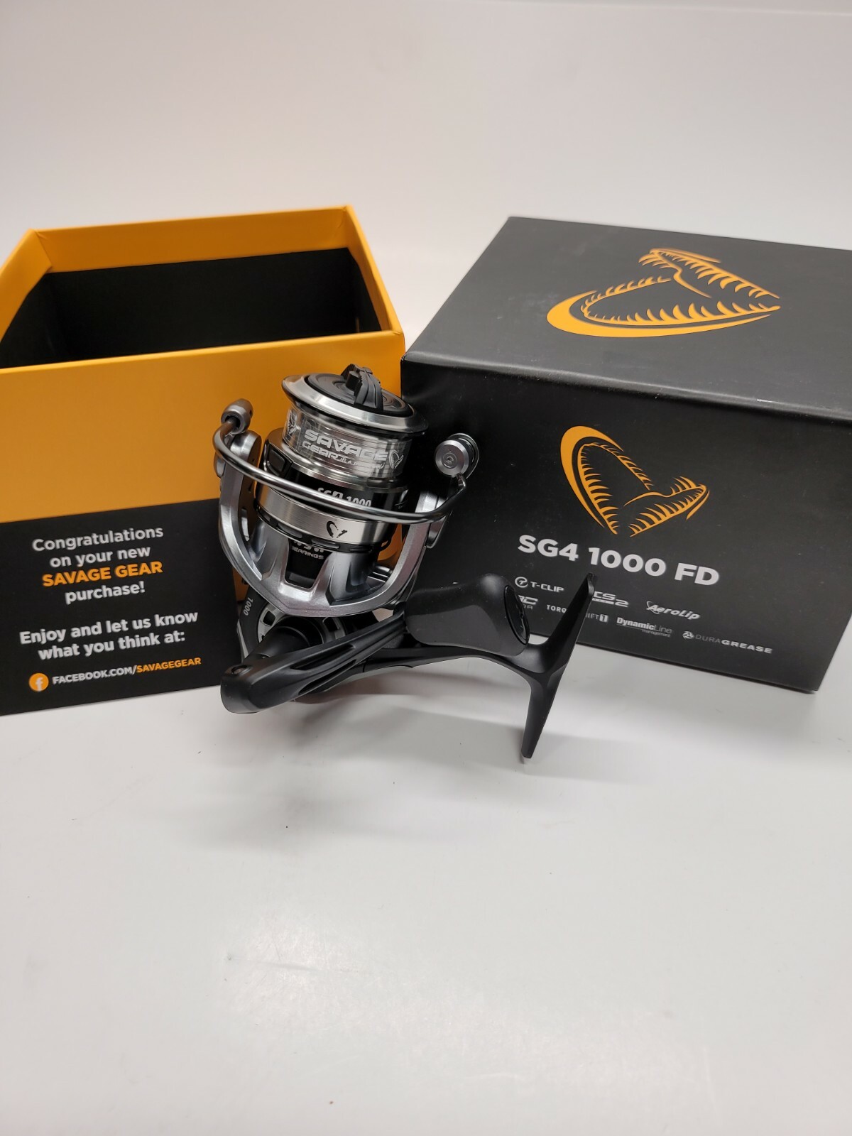 Savage Gear SG4-1000 FD 8+1BB Fishing Spinning Reel