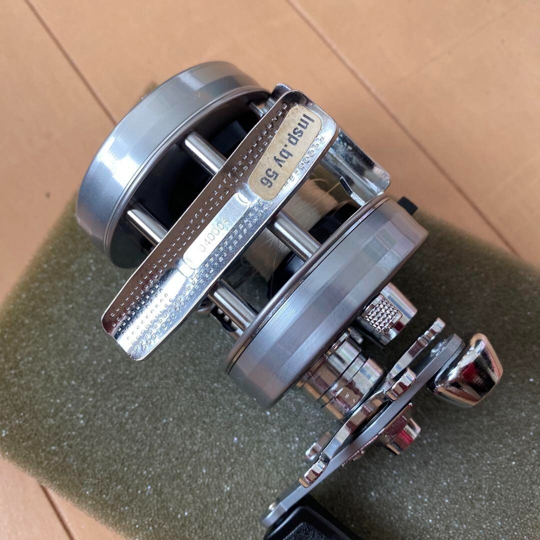 Abu Garcia Ambassador 2500CI Silver Instant Anti-Reverse Used from Japan