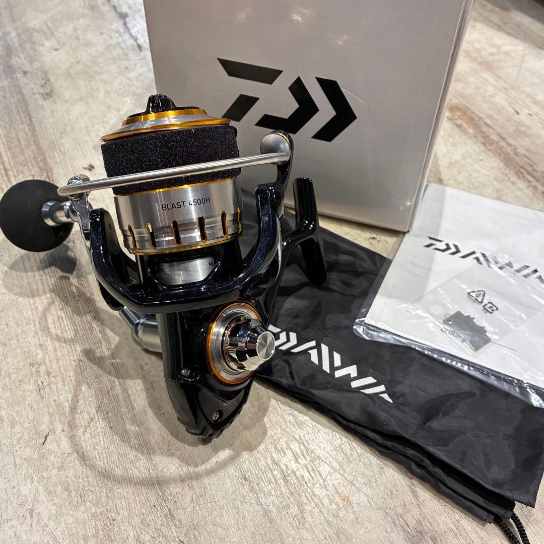 Daiwa 16 Blast 4500H Spinning Reel 5.7 Gear Ratio 15kg Drag Near Mint