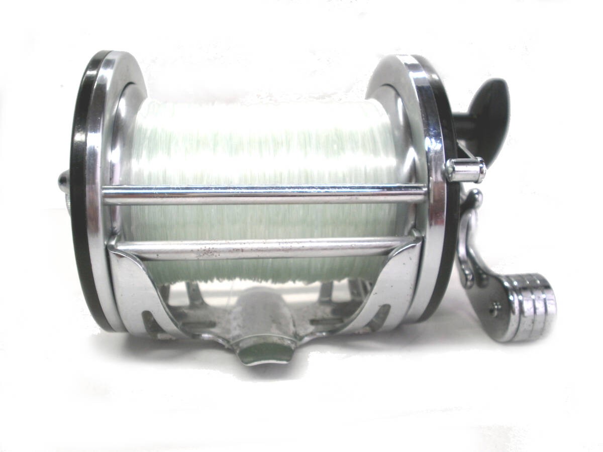 Olympic Fighter 380 Dual Axis Reel Gear Ratio 1:2.25 Black 750g