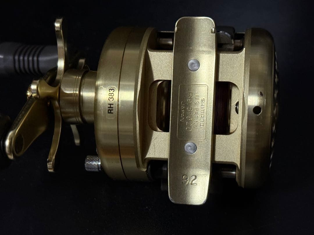 SHIMANO CALCUTTA 100XT Baitcasting Reel 5.8:1 Gear Ratio 230g