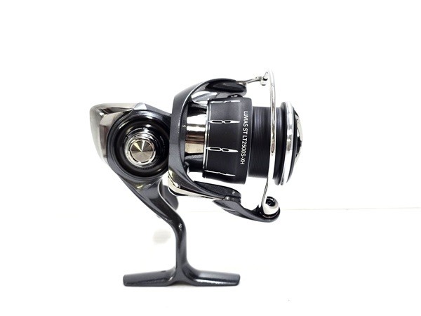 DAIWA 24 Luvias LT2500S-XH 977322