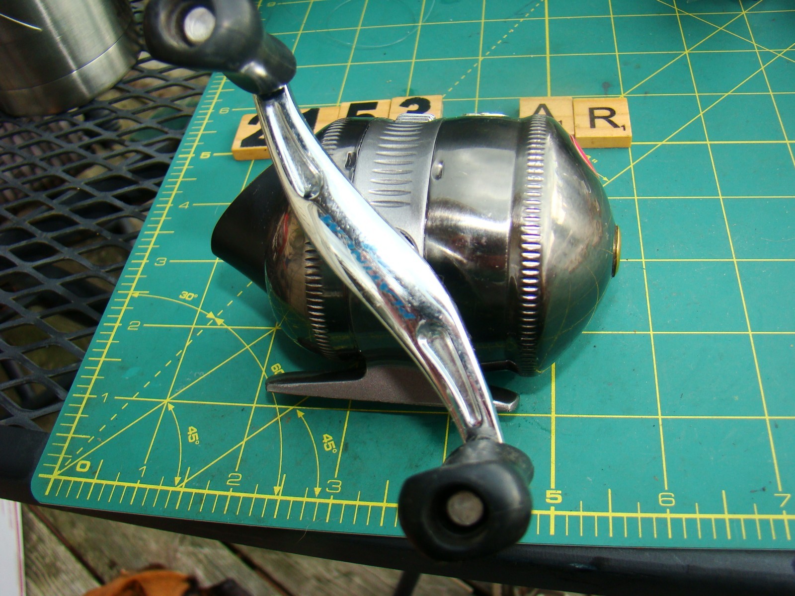 W2153 AR ZEBCO 33 PLATINUM ALL METAL FISHING REEL