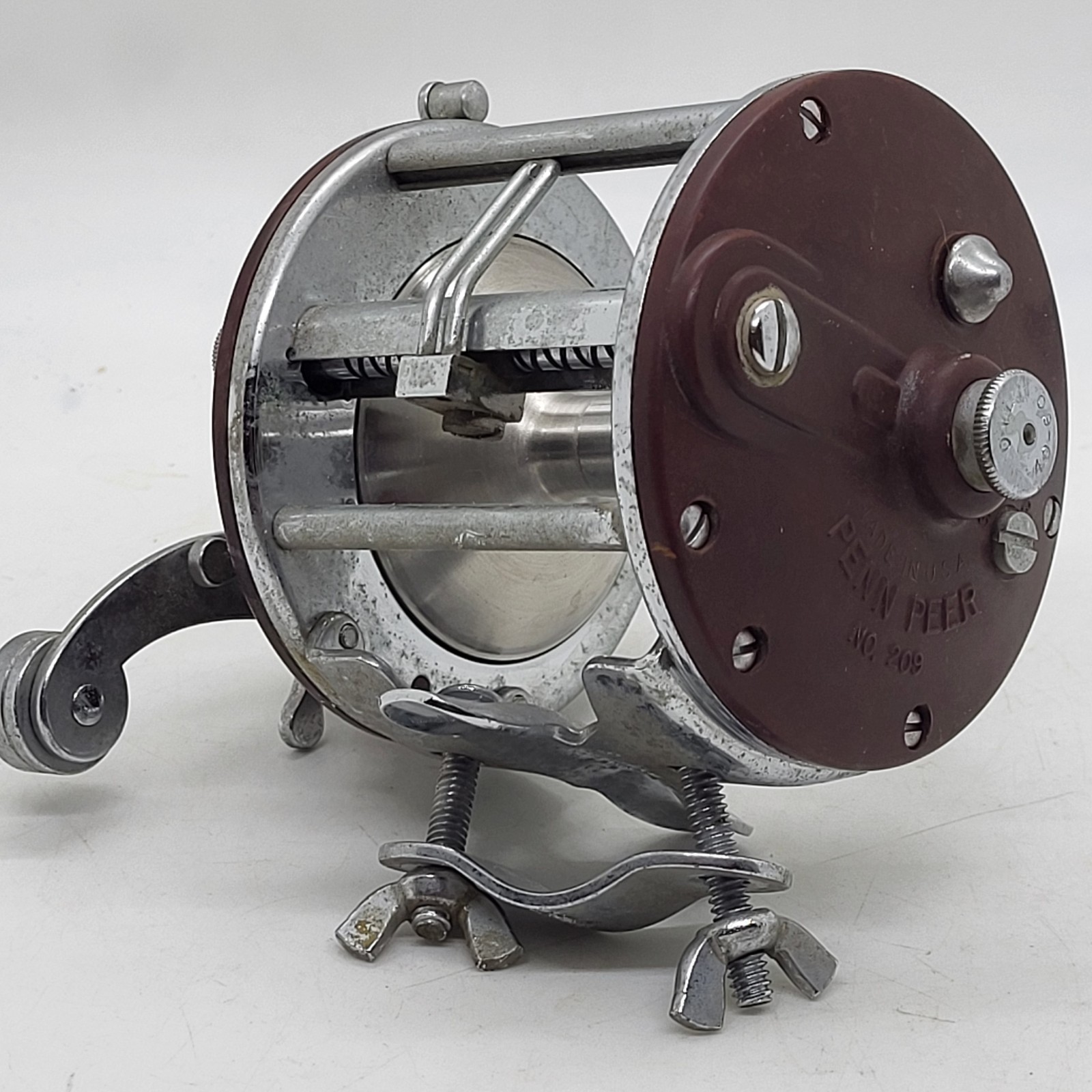 PENN PEER 209 Model 30-209F, Level Wind Bait Casting Reel, 3.1 Ratio, VG+ Cond