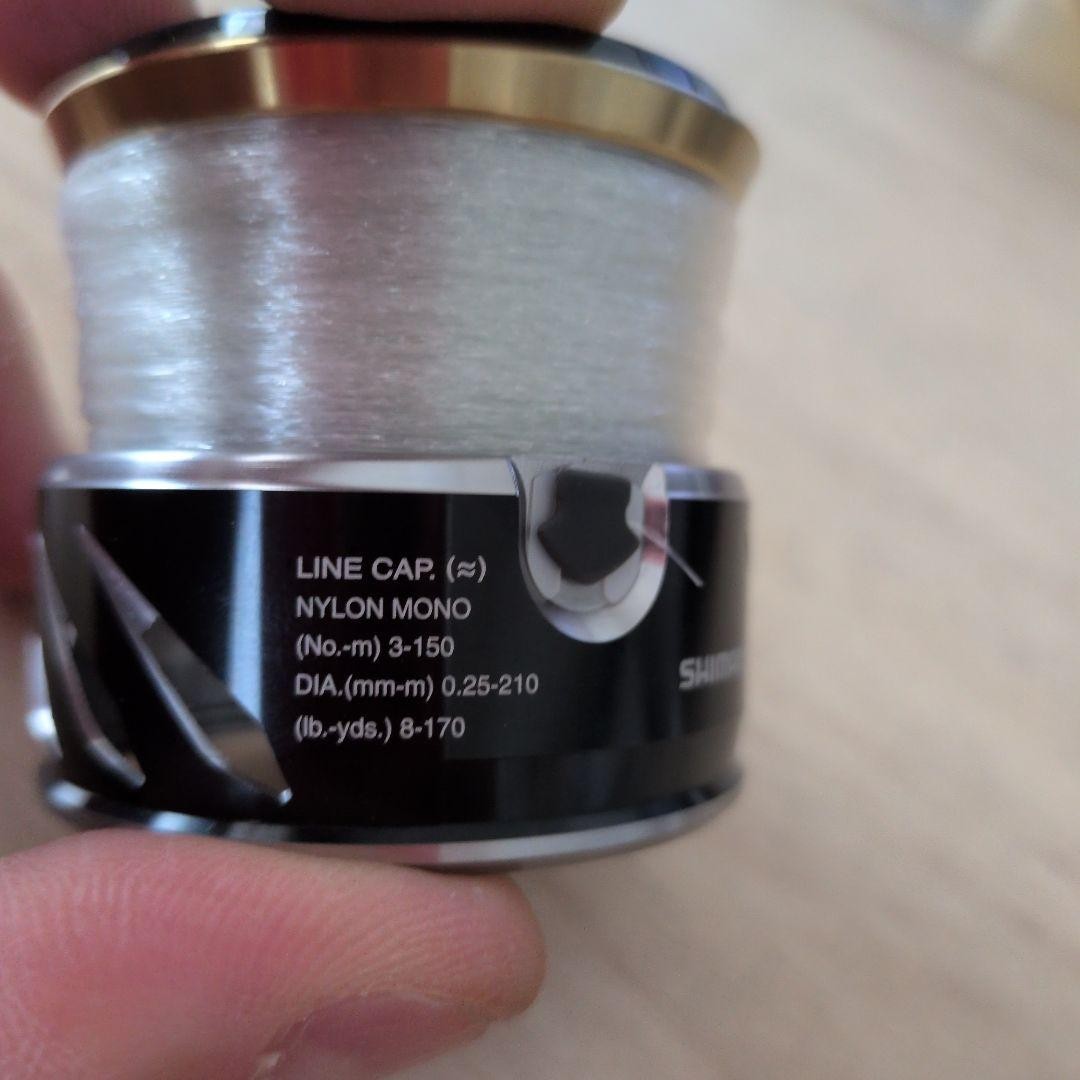 Shimano Sustain 3000XG Spool Line Capacity 3lb 150m Used