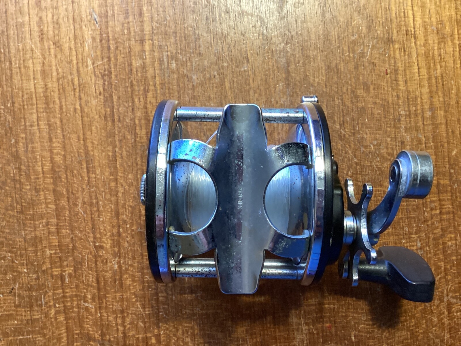 Vintage Penn Long Beach 65 Saltwater Fishing Reel (1127)