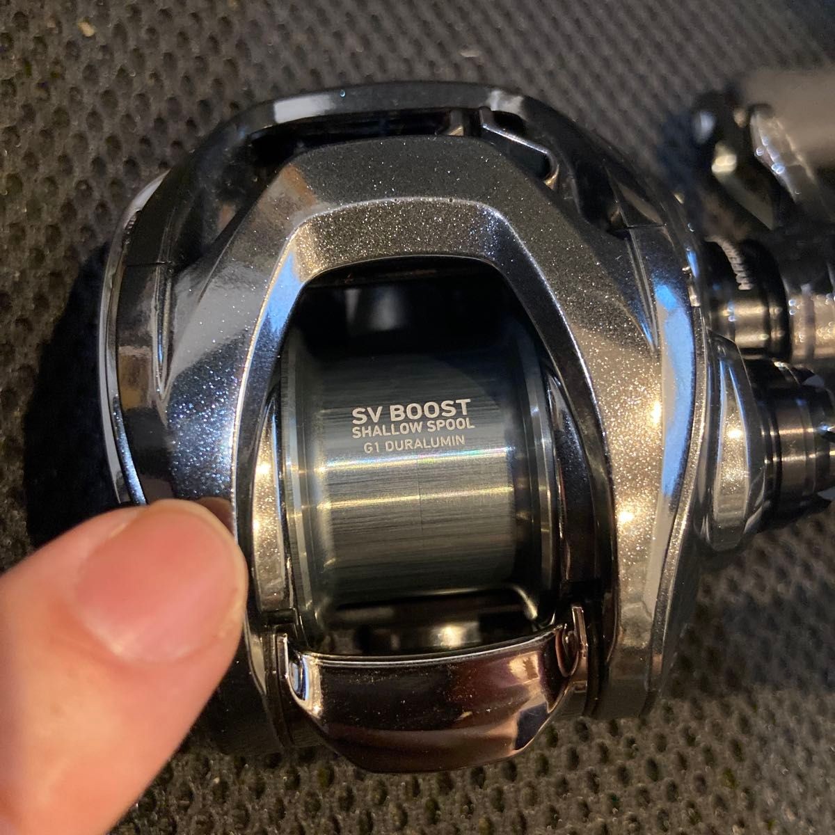 DAIWA 22 Steez Limited SV TW 1000S-XH Baitcasting Reel Right Handle