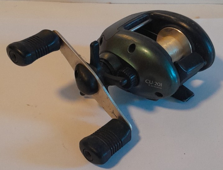 Shimano Bantam Curado CU-201 Fishing Reel