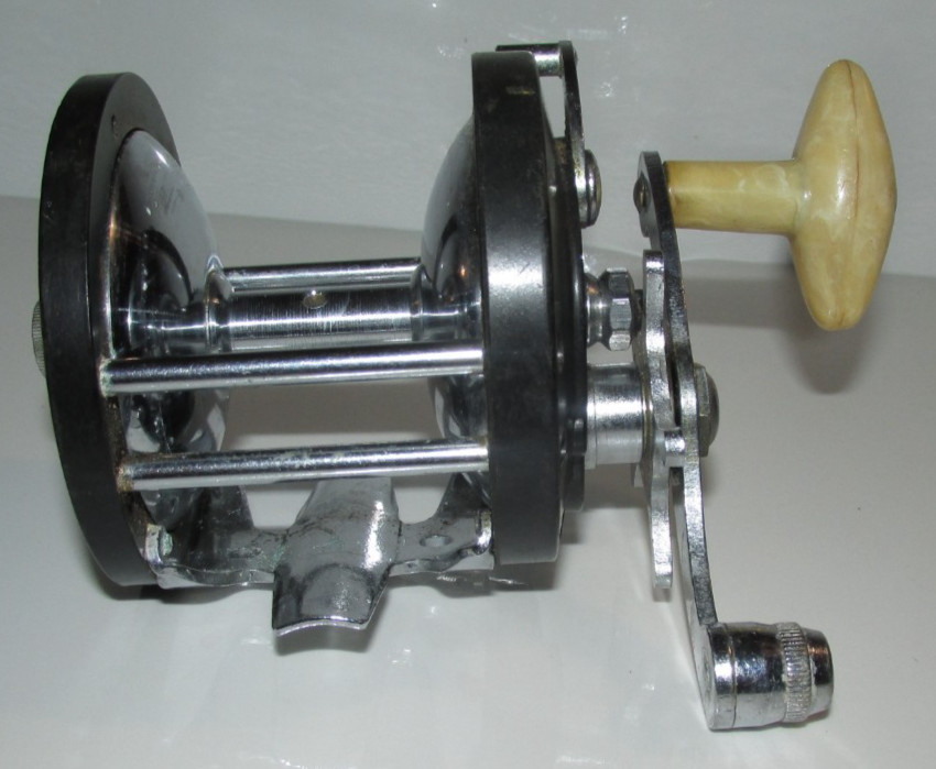 R #15 – Ocean City 981, Saltwater Casting Reel, USA