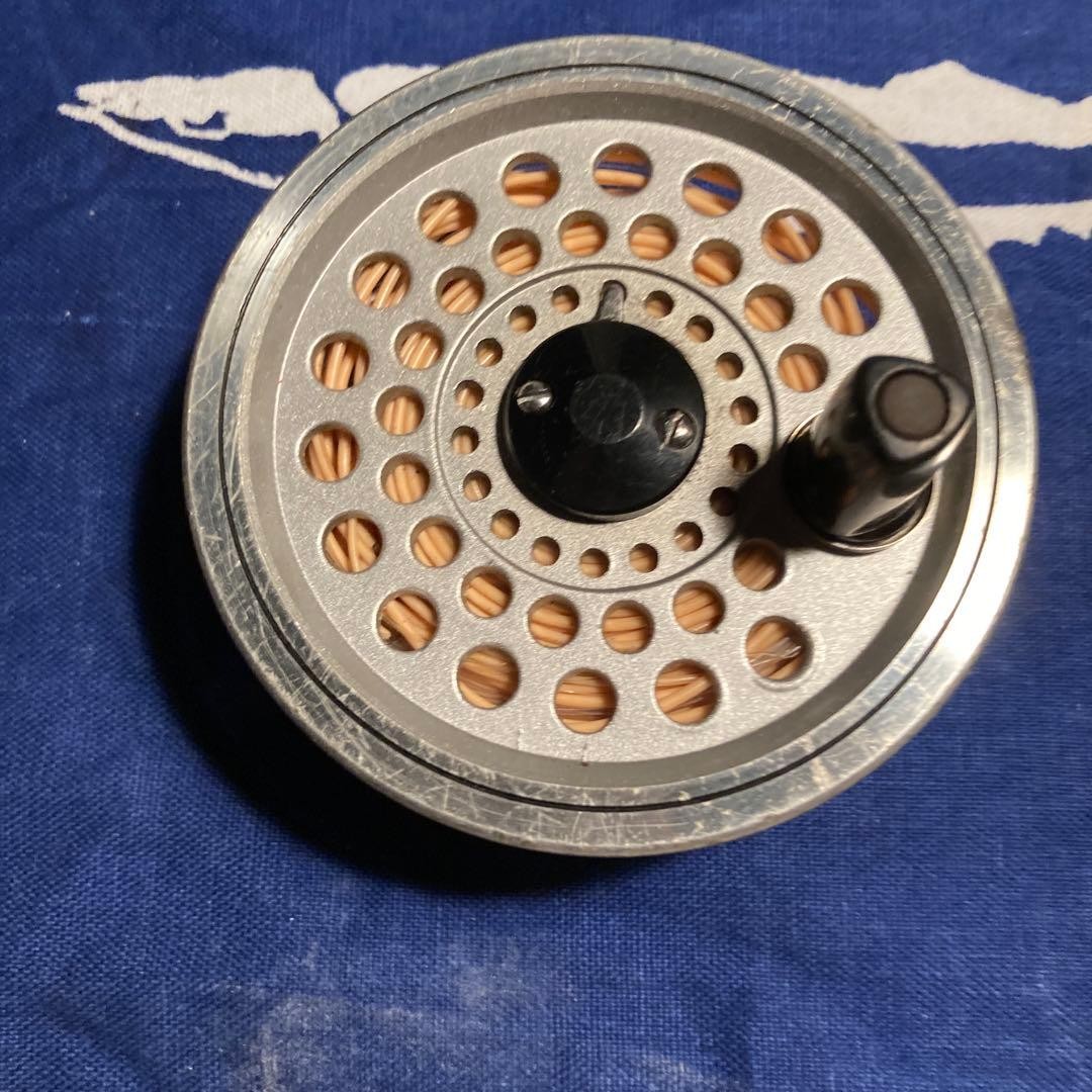 fly reel