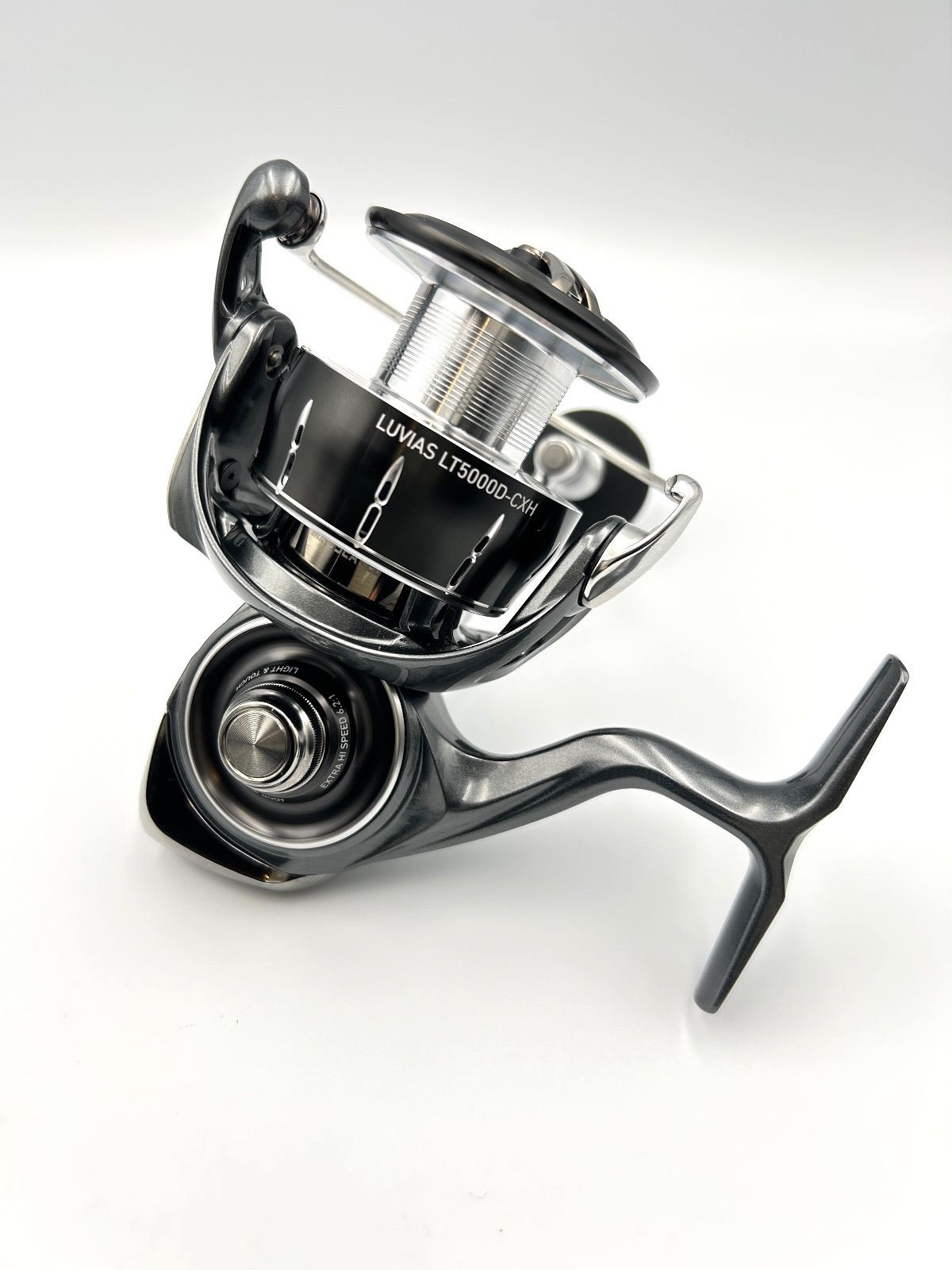 Daiwa 24 Luvias LT 5000-CXH Spinning Reel Lightweight Air Drive New