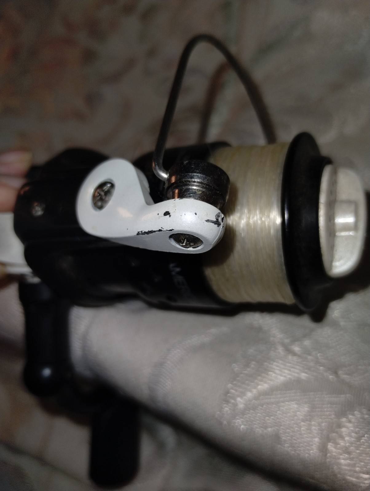Lew’s American Hero DAH300 Spinning Reel – Smooth Working Condition.