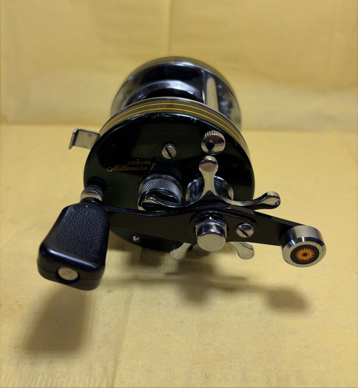 Diawa Millionaire V Green Plates Baitcaster Fishing Reel Fresh Service w/Box