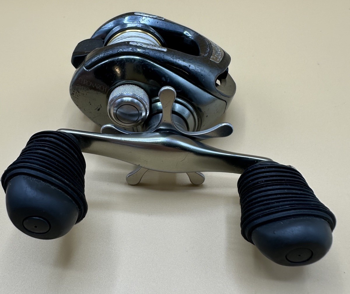 Shimano Chronarch 100BPV Right Handed Baitcasting Fishing Reel