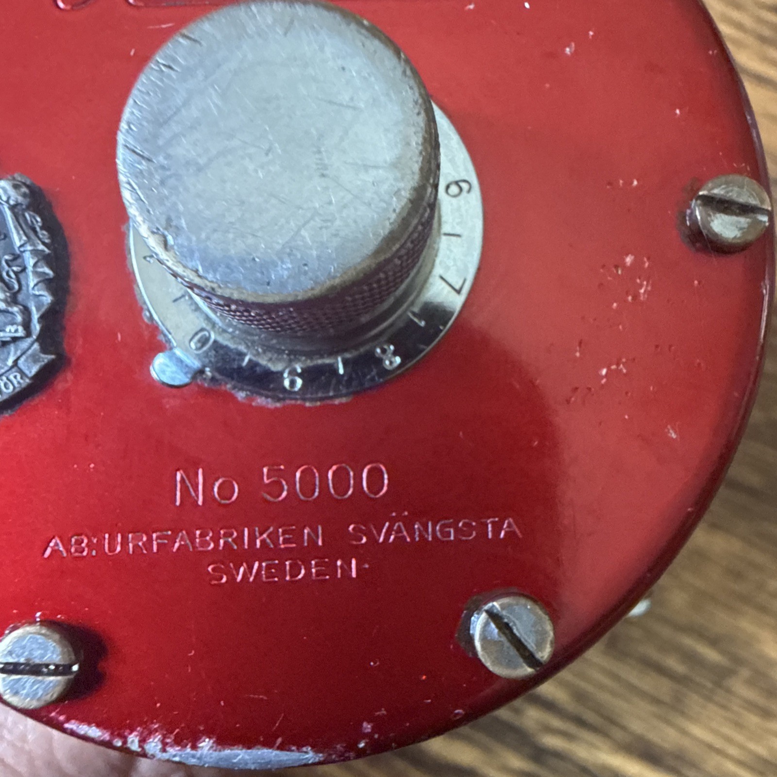 Vintage Abu Ambassadeur 5000 Casting Reel Svangsta Red 4 Screw SN 365435 Sweden