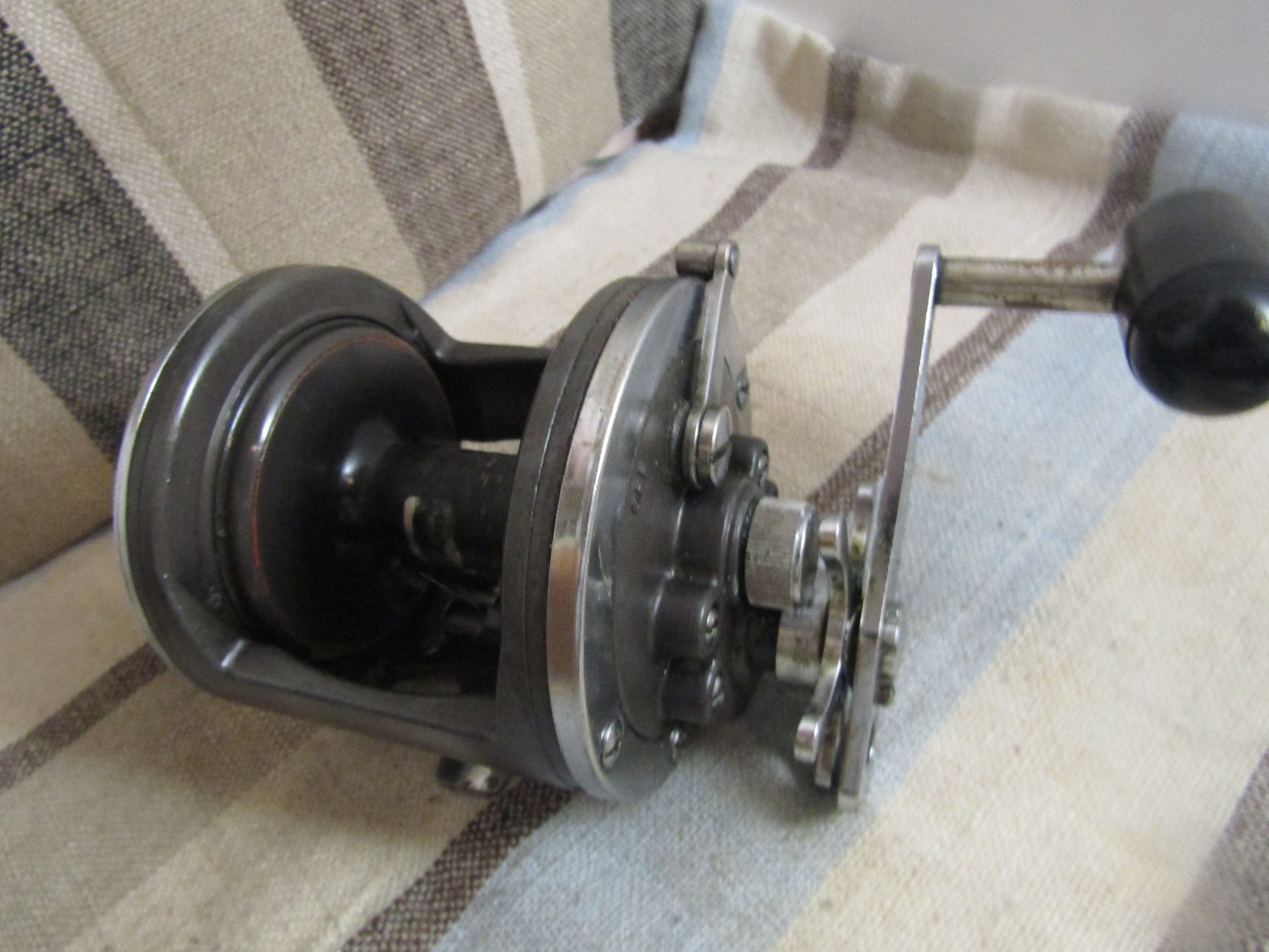 Vintage Daiwa Sealine 450H Fishing Reel Japan Conventional Reel -Works