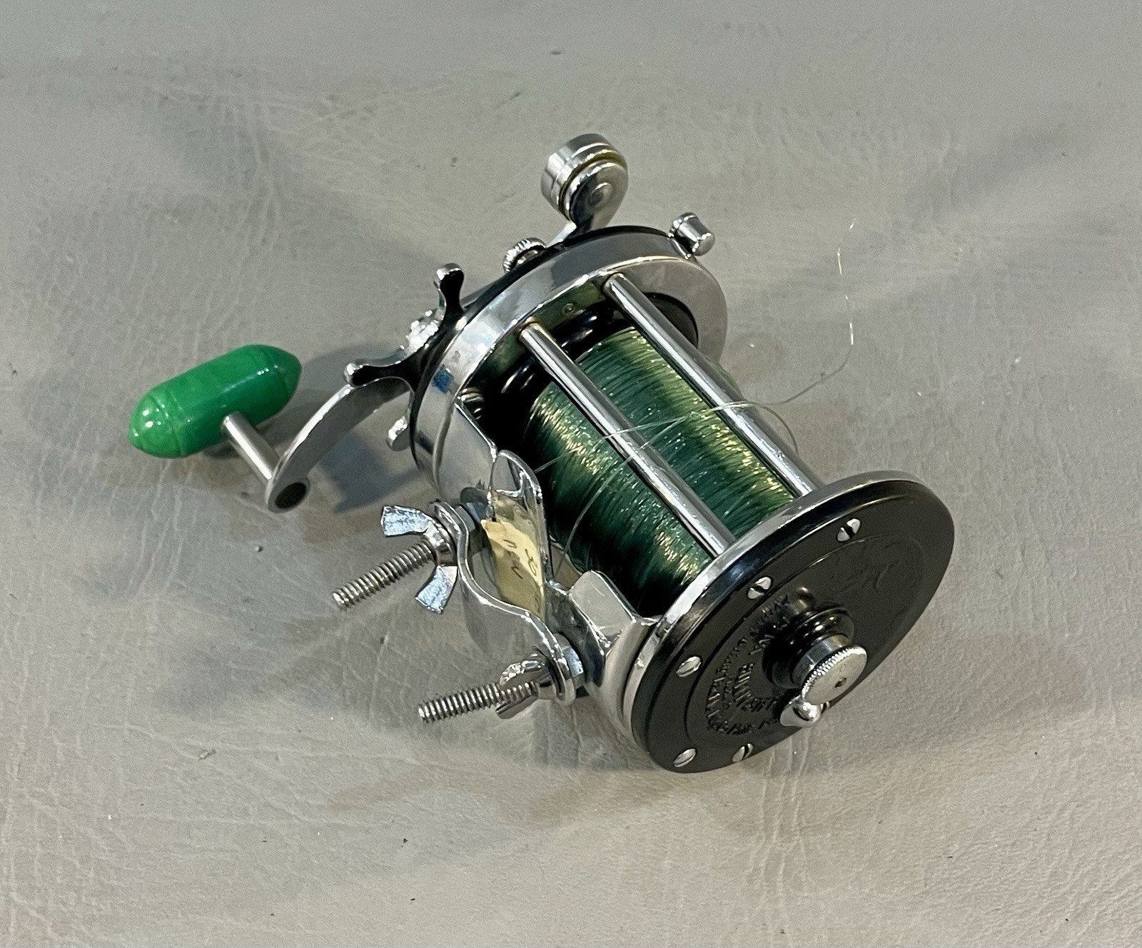 Vintage Penn Surfmaster 200 (Black) Reel Pre Spooled 30 Test Made In the USA