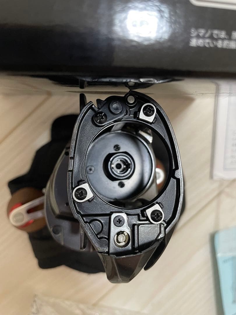 Shimano Aldebaran BFS XG Left Handle Baitcasting Reel With Box Manual Oil