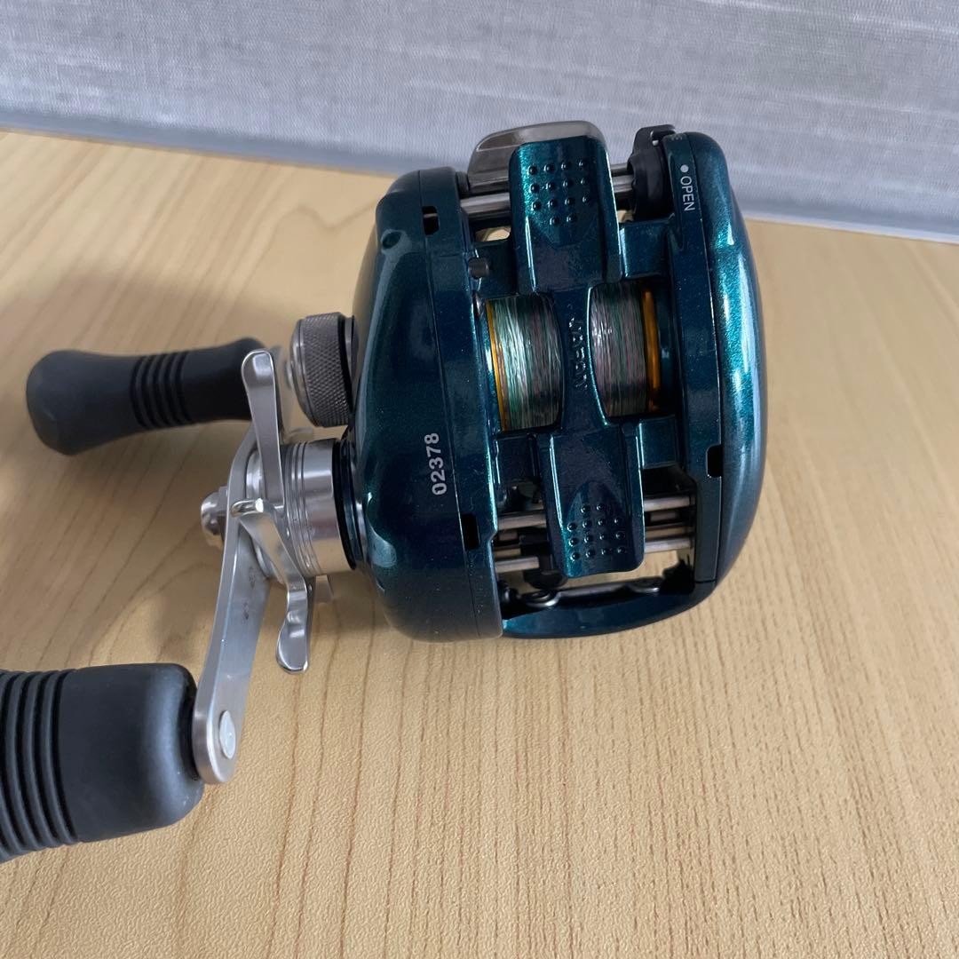 Shimano 2009 Engetsu Tairaba Baitcasting Reel Magnesium 195g Used