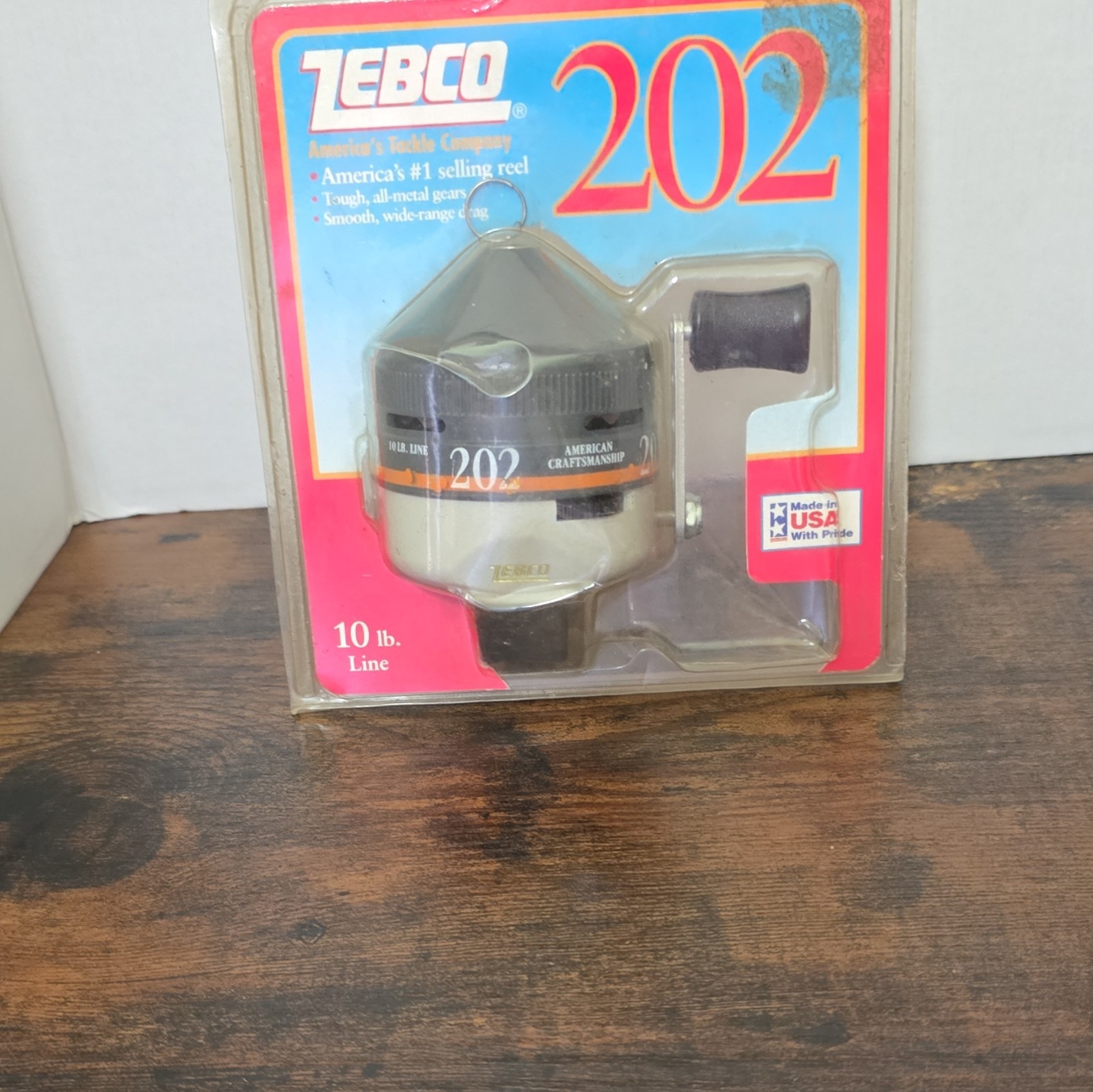 Zebco 202 Spincast Reel Pre-Spooled 10 lb/75 yd Line Anti-Reverse Right