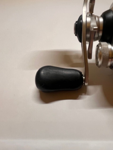 Shimano 16 Metanium MGL HG Right handl Bait Casting 7.4:1 Reel From Japan