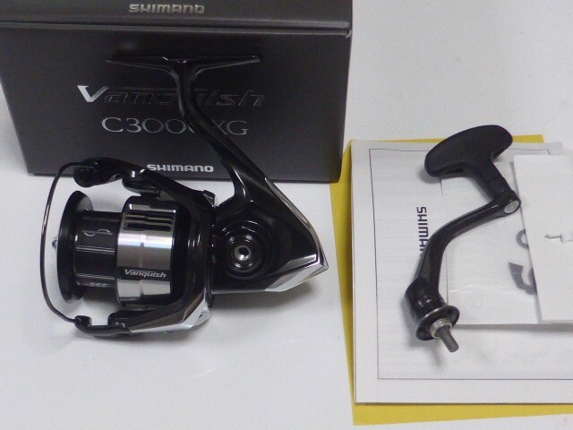 Shimano 23 Vanquish C3000XG Spinning Reel New in Box