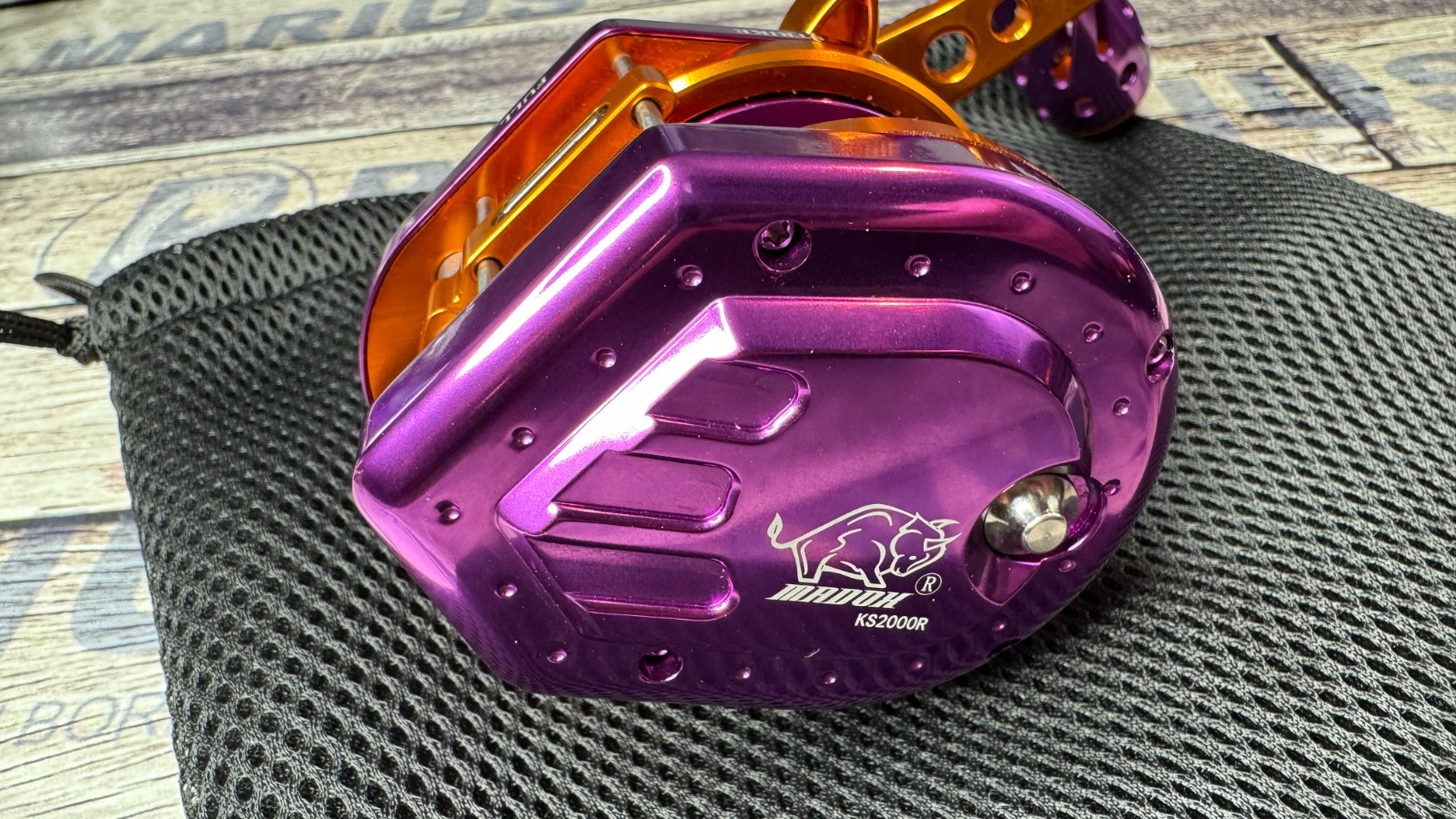 Madox + Palmarius ProPower™ KS2000-R Overhead Jigging Reel