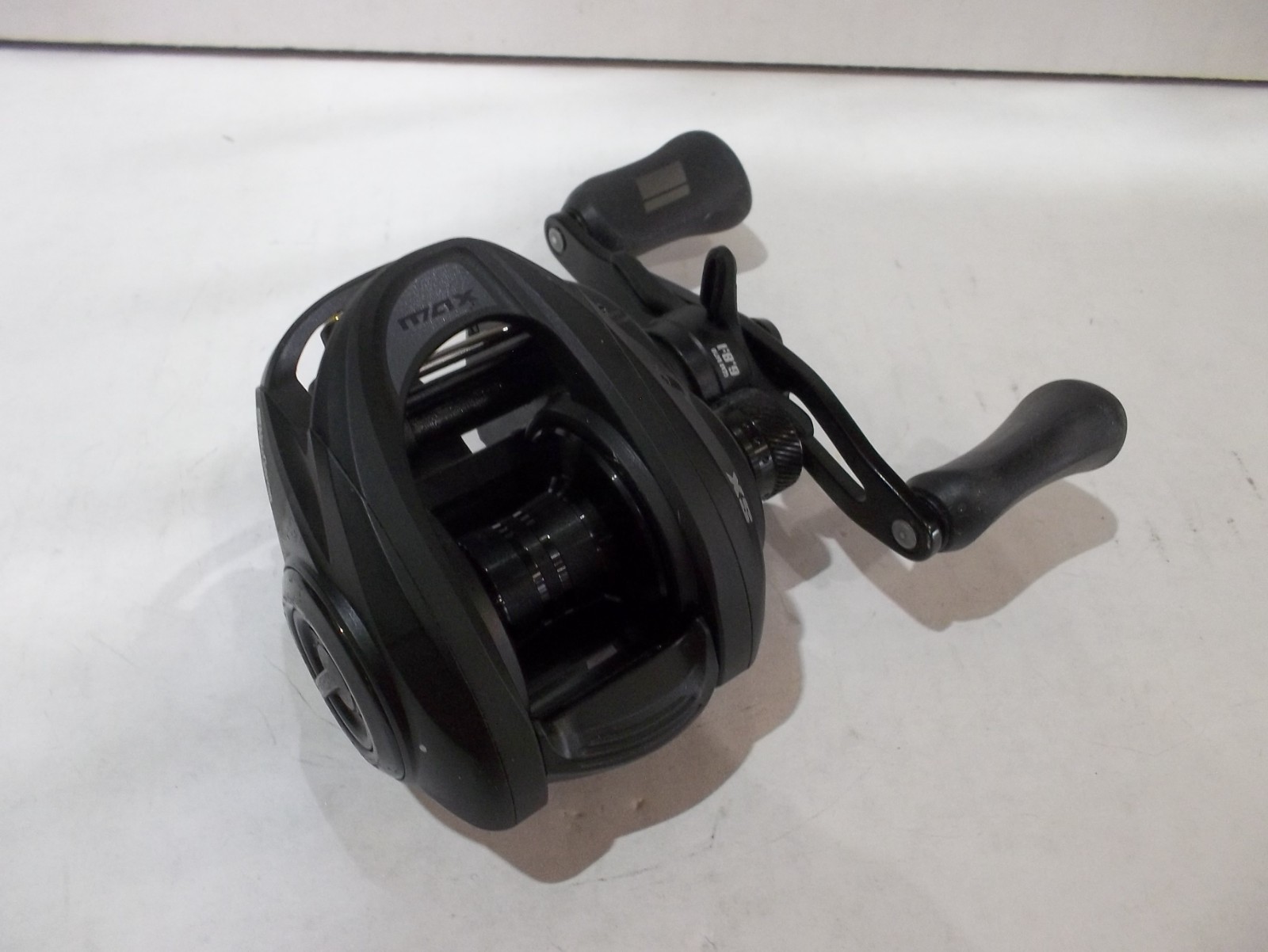 Abu Garcia Max SX low profile right hand baitcast reel New off combo