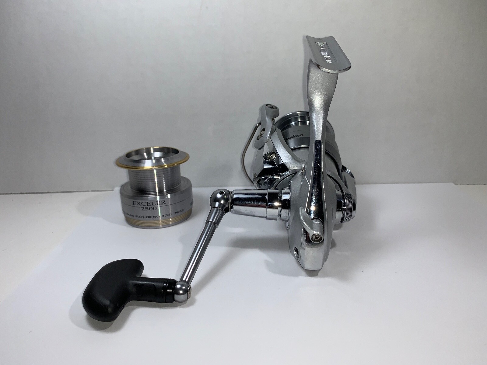 Daiwa Exceler 2500 Spinning Fishing Reel-China
