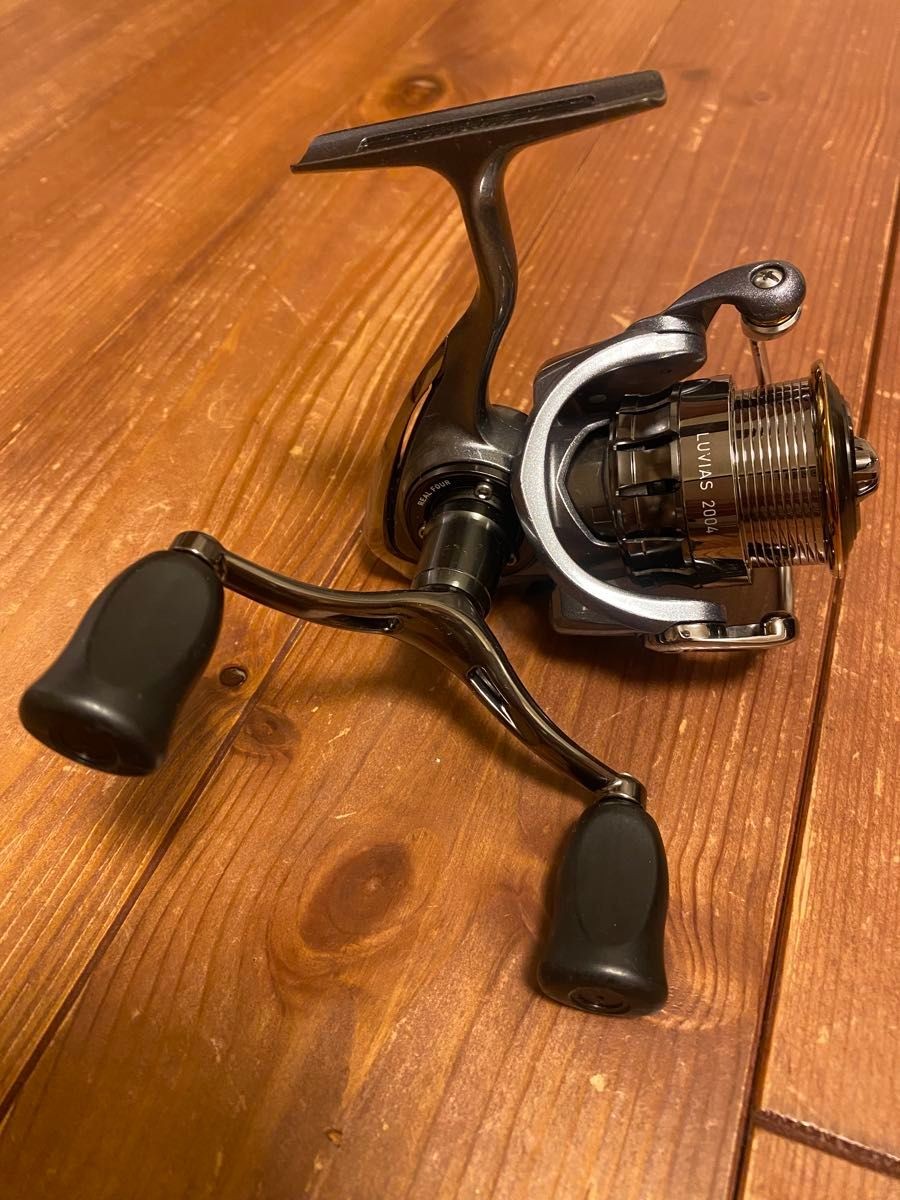 Excellent Condition 15 Luvias 2004 Double Handle Specification DAIWA