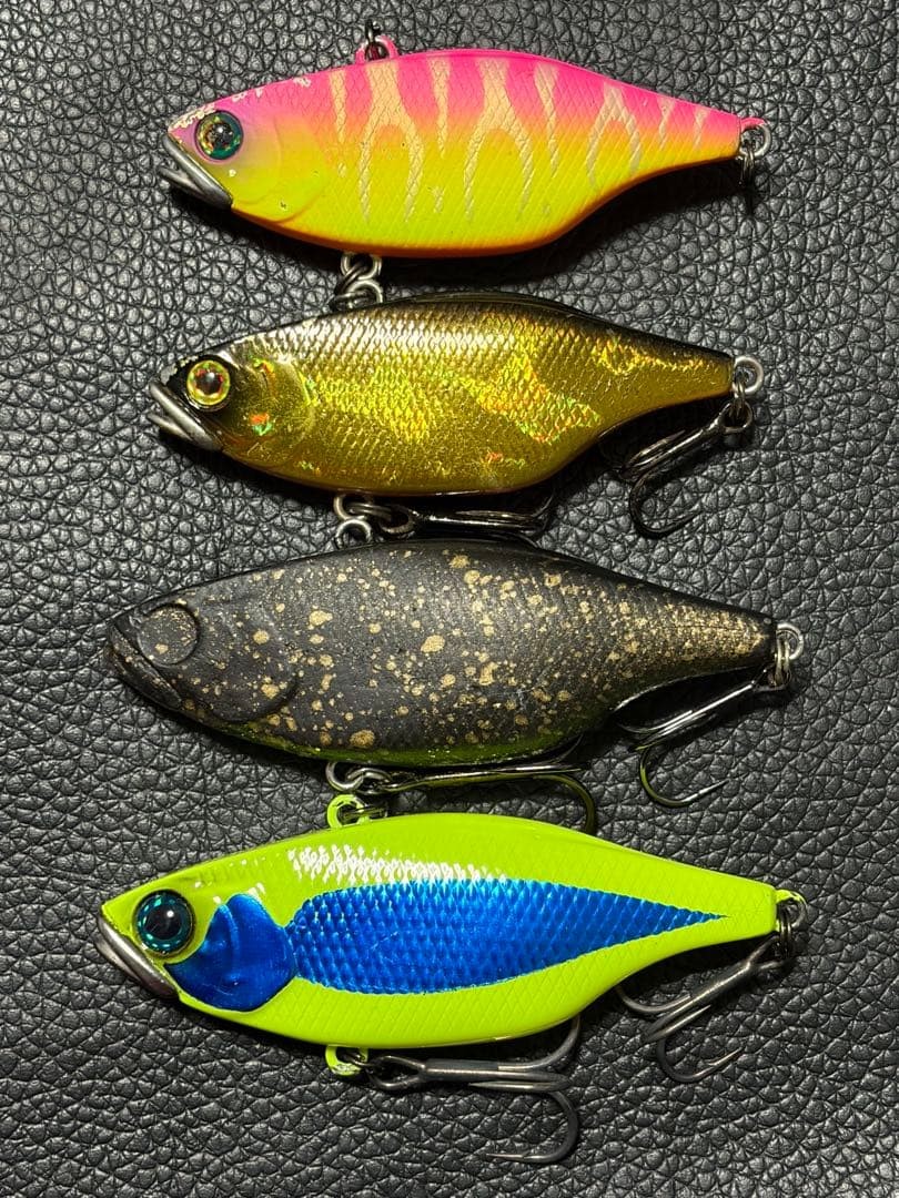 JACKALL TN60 x 2 70 x 2 4-piece set vibration lures Scratched Fishing Lure Hard