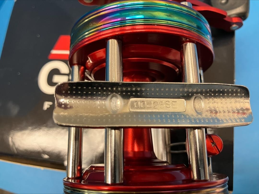 Abu Garcia AMBASSADEUR 6500 CS Rainbow BLOOD RED MM PRO ROCKET SPECIAL NEW!!!