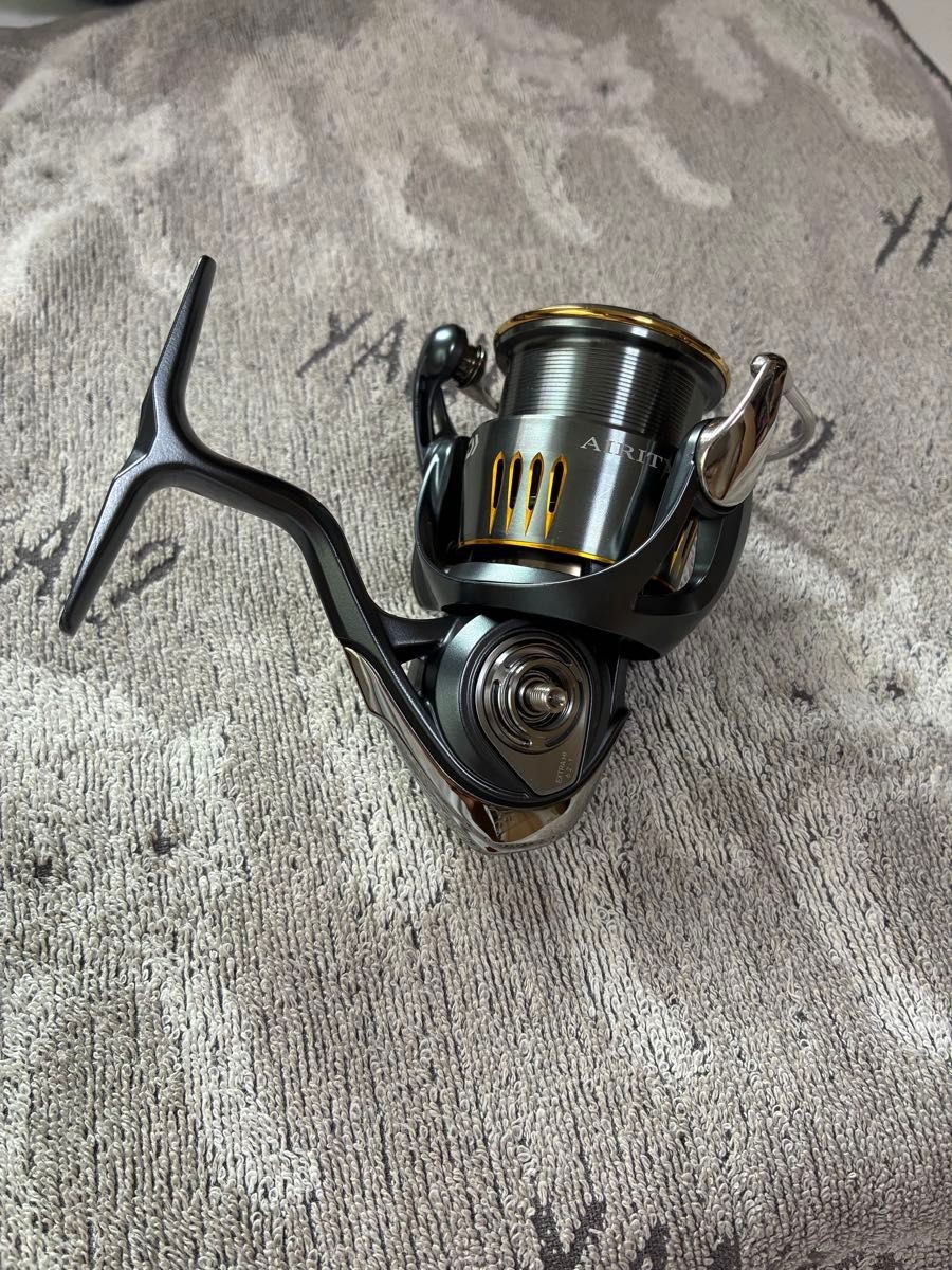 DAIWA 23 AIRITY Spinning Reel Lightweight Magnesium Body Saltwater Fresh 23AIRIT