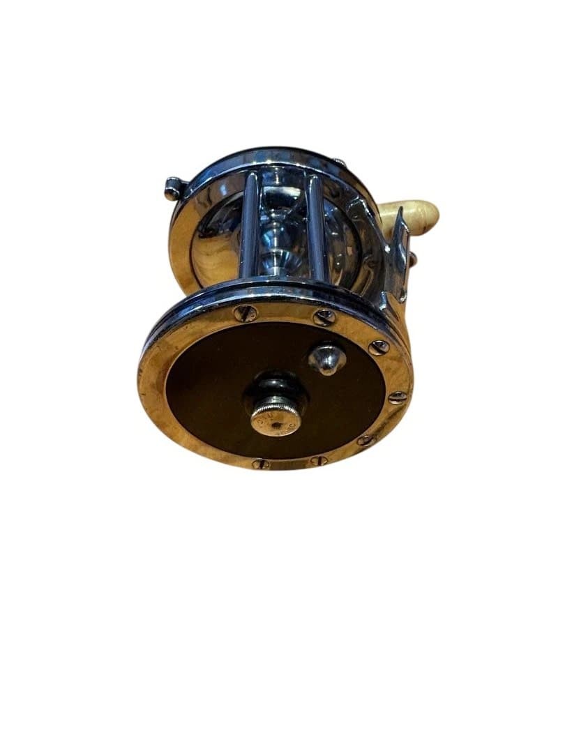 Penn No99 Silver Beach Fishing Reel Ready to Use Fully Functional Excellent