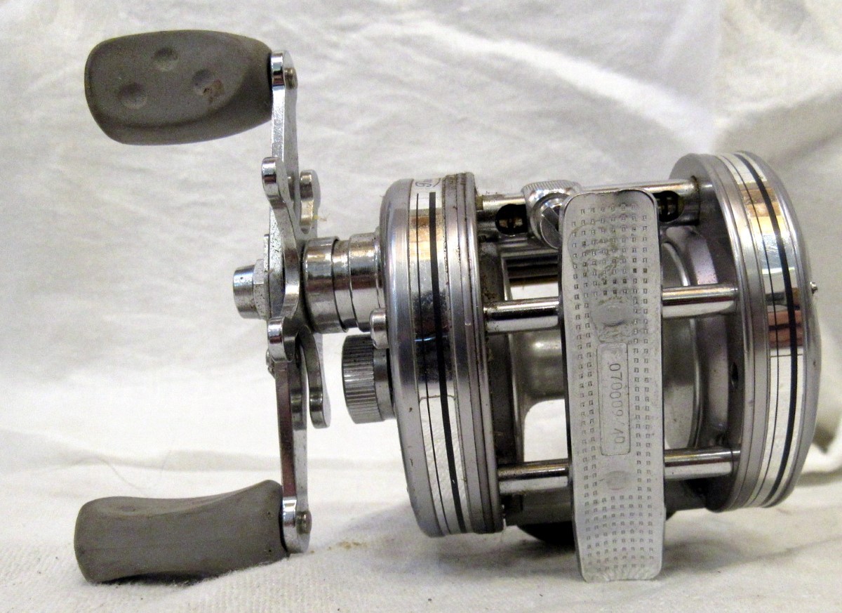 LOT 3 ABU GARCIA FISHING LINE REELS – INCLUDED IN LOT: THE ORIGINAL (EZS004580)
