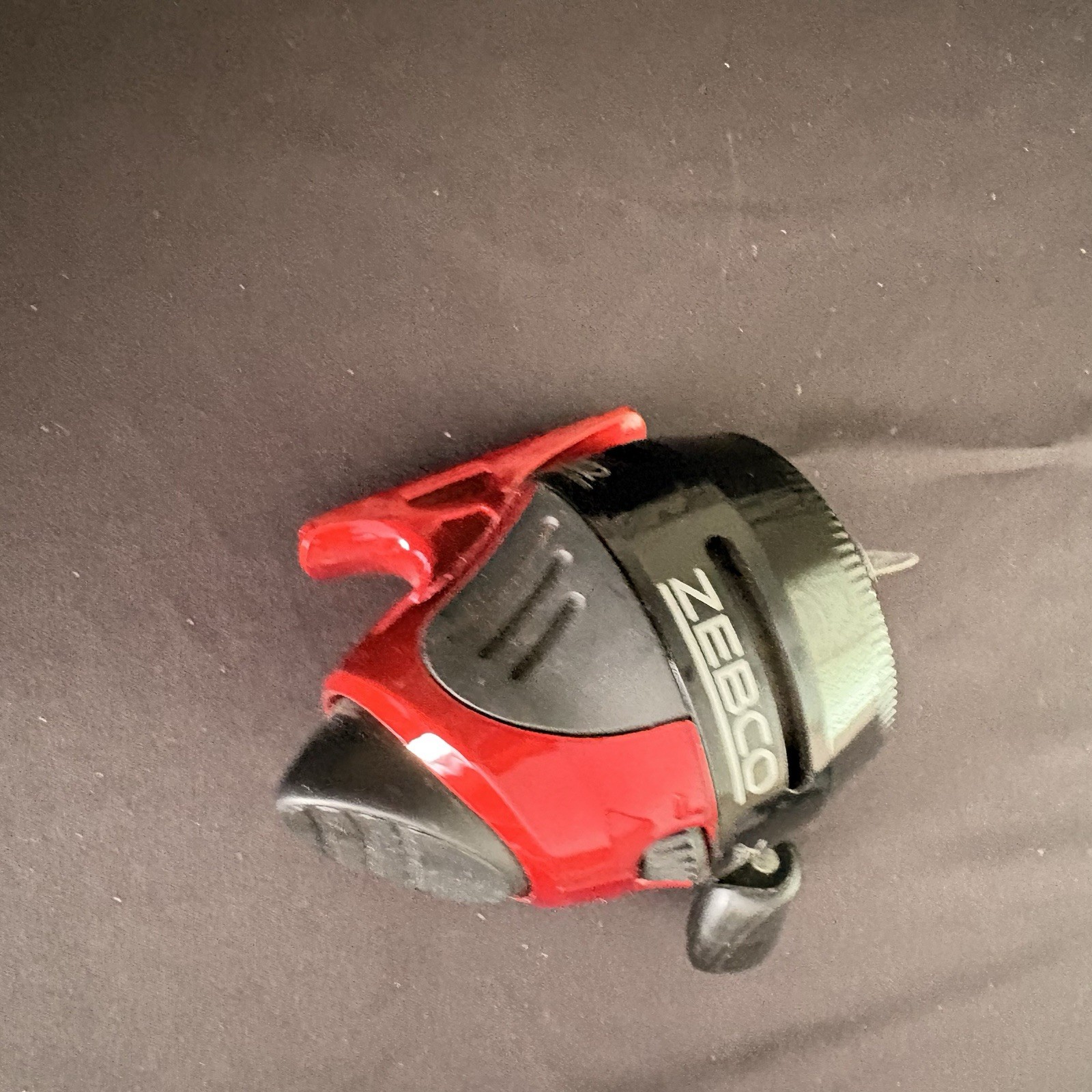Zebco 202 Spincast Fishing Reel Red Black Push Button Closed Face Untested