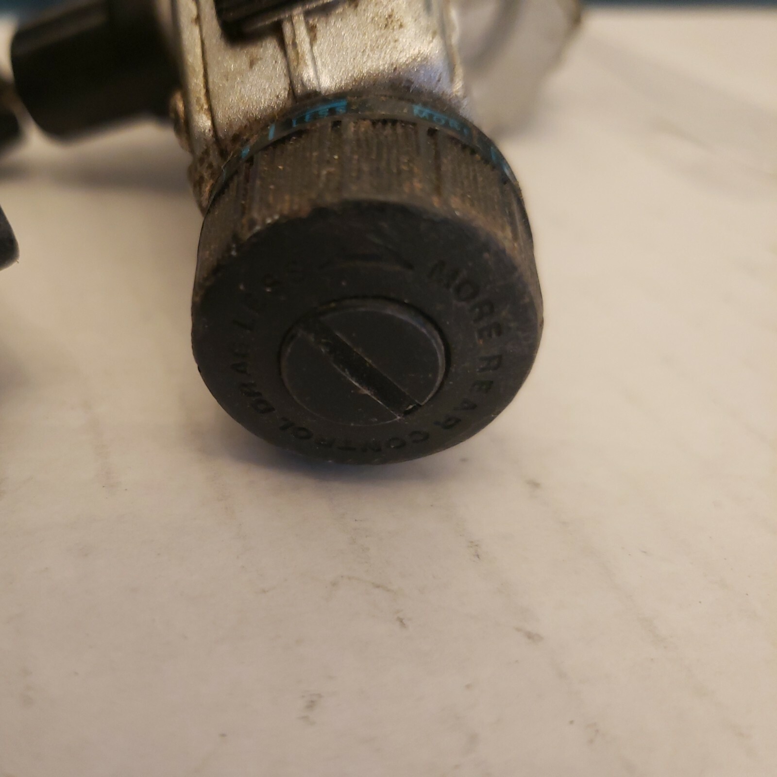 Shakespeare Alpha 040 2103 aluminum cast fishing reel KOREA 4.6:1 ratio Vintage