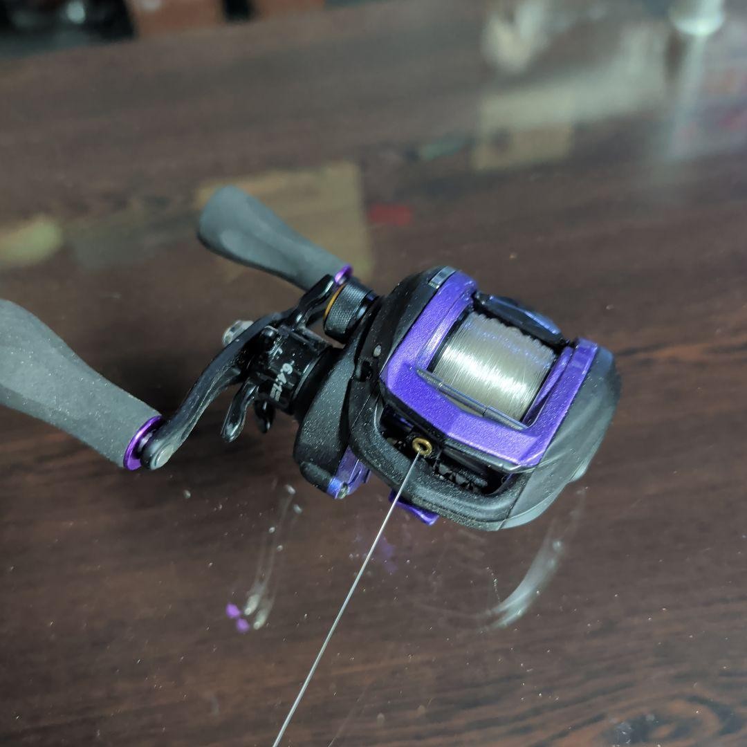 Abu Garcia Blue Max Custom Bait Reel Black Purple Used