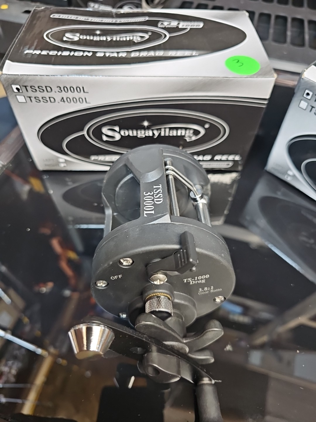 Sougayilang Saltwater Fishing Reel Right Hand 3.8:1 Gear Ratio Stainless/Graphit