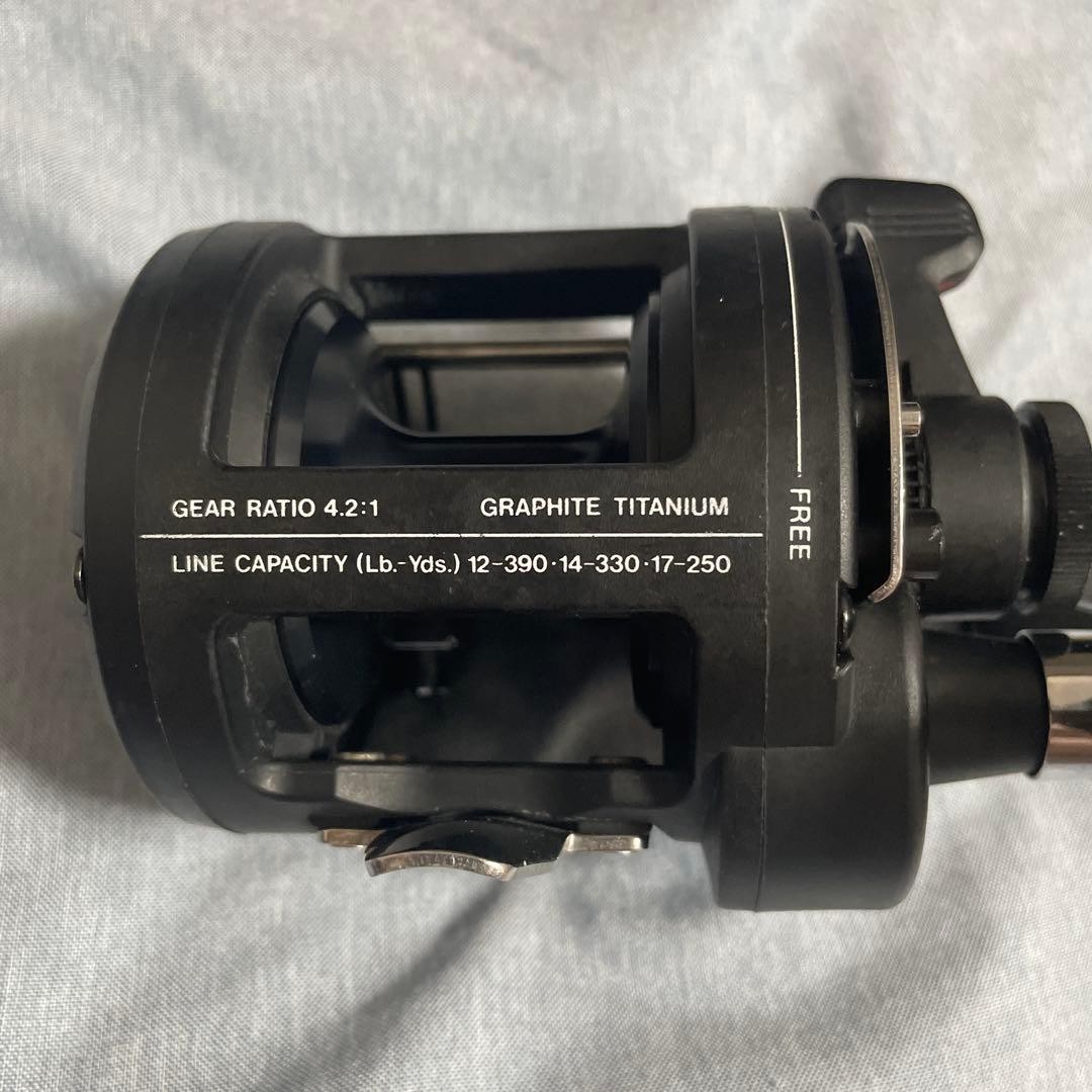 Used SHIMANO TRITON Charter Special TR 1000
