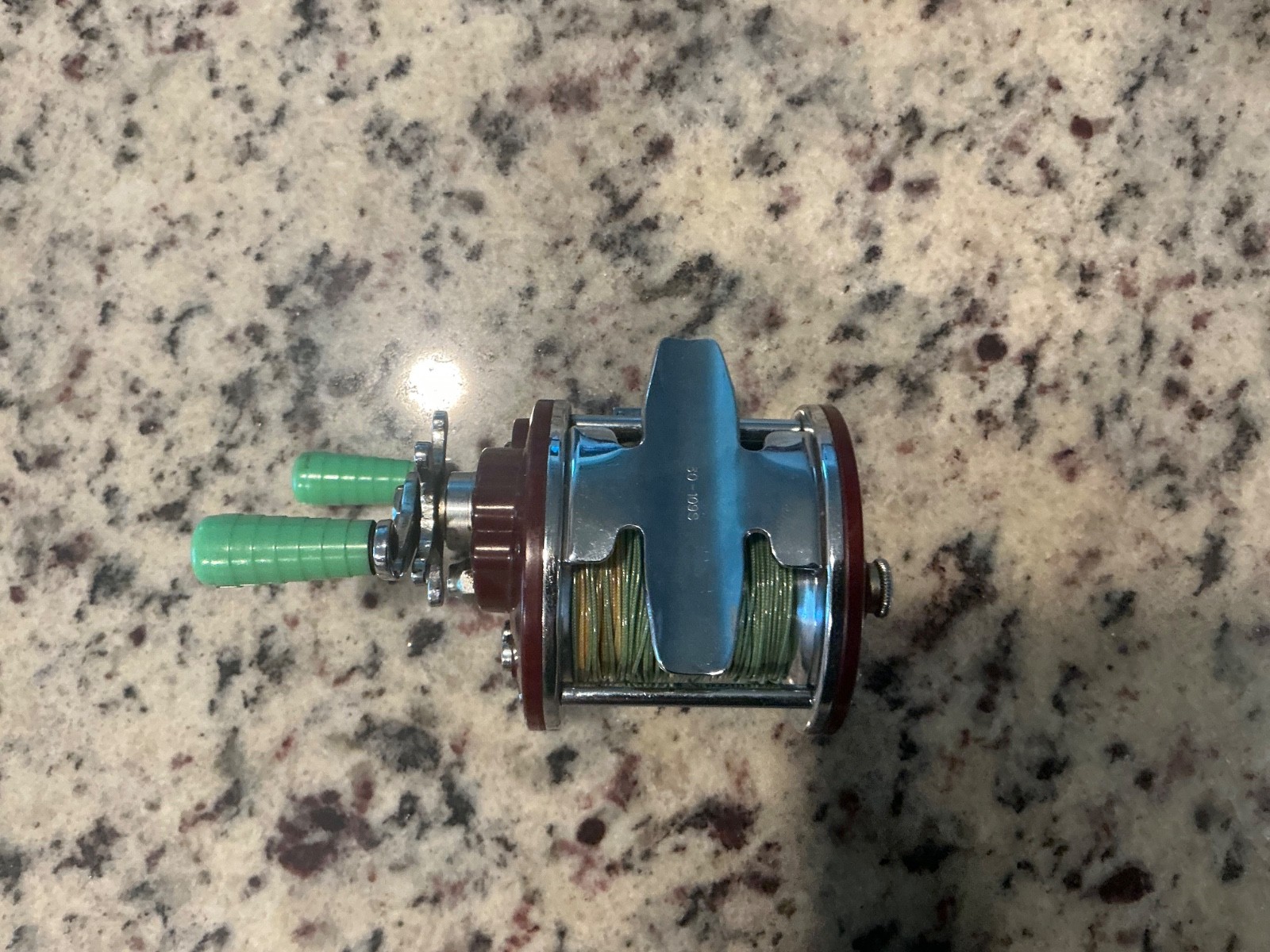 Vintage Penn Peer No. 109 Baitcasting Fishing Reel Dark Red A+