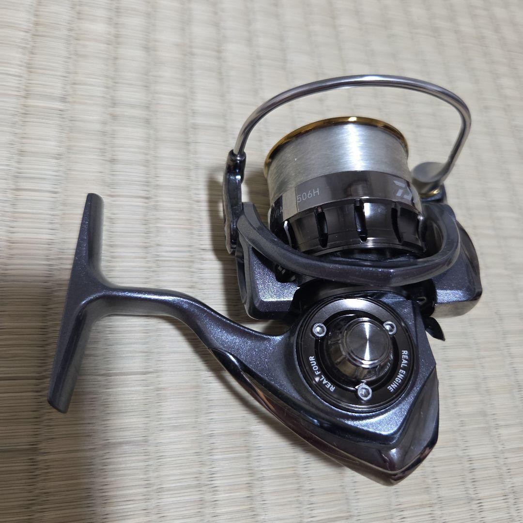 Daiwa 15 Luvias 2506H with box