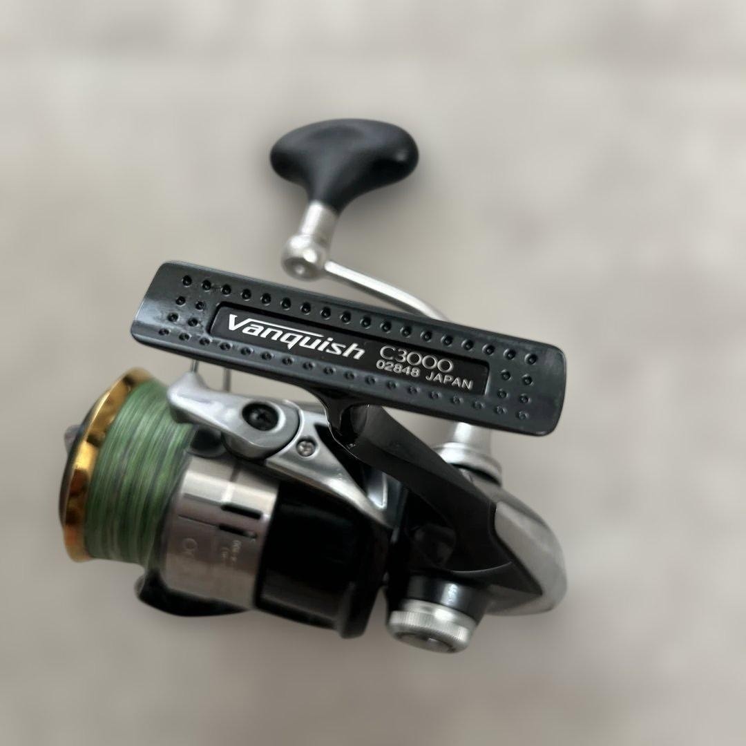 Shimano Vanquish C3000 Spinning Reel