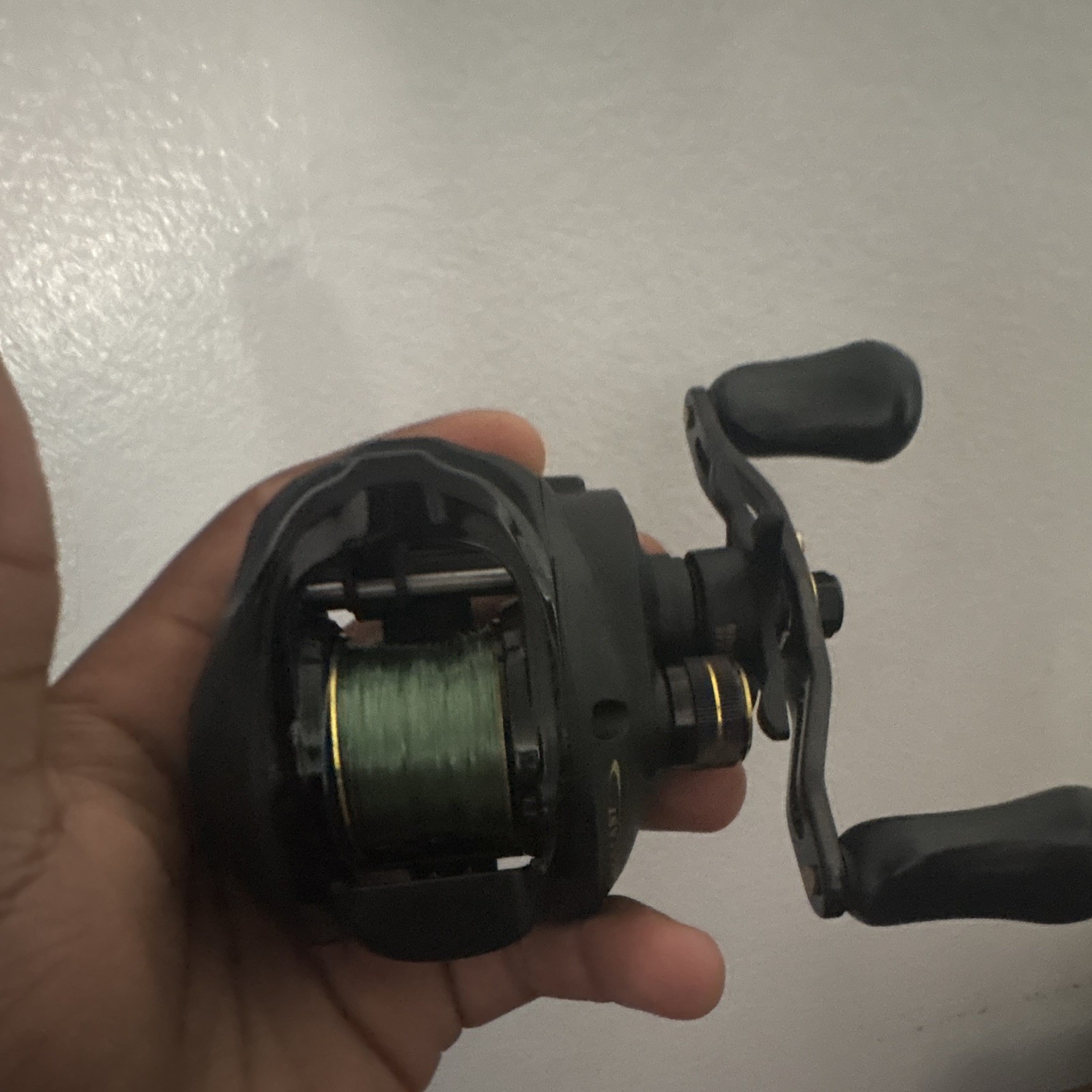 Lew’s Baitcast Reel Pre-Spooled Green Line, Black/Green Baitcasting